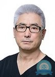 Пластический хирург Ким Ту Ман